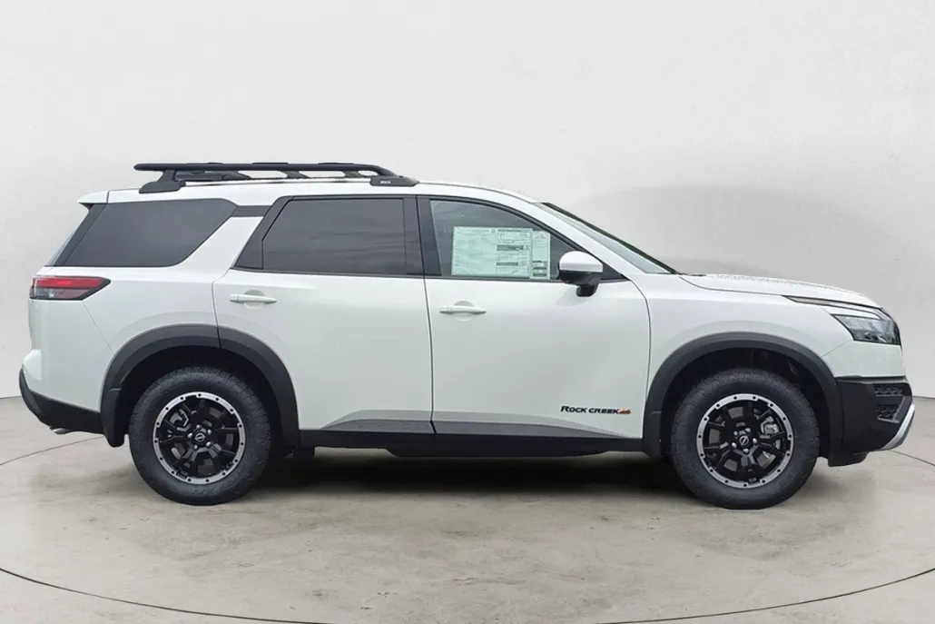 2025 Nissan Pathfinder Rock Creek photo 1