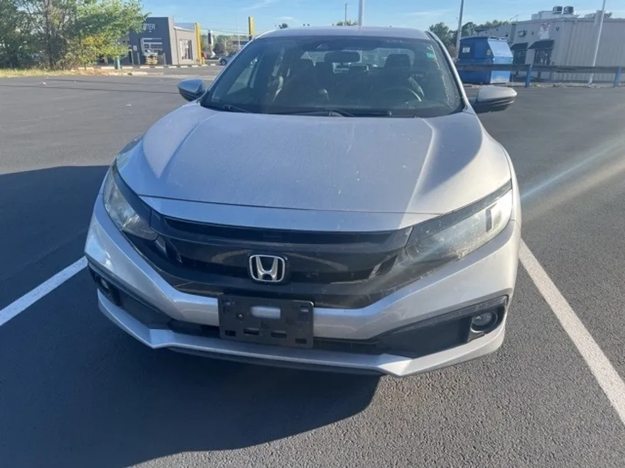 2019 Honda Civic Sport photo 1