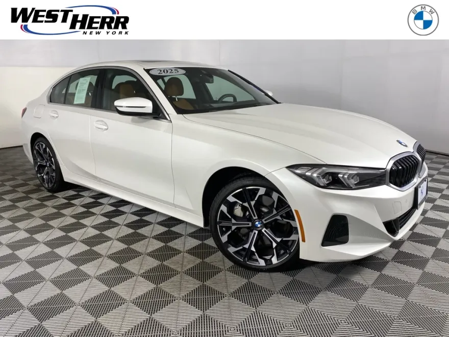 2025 Bmw 330i xDrive Sedan photo 1