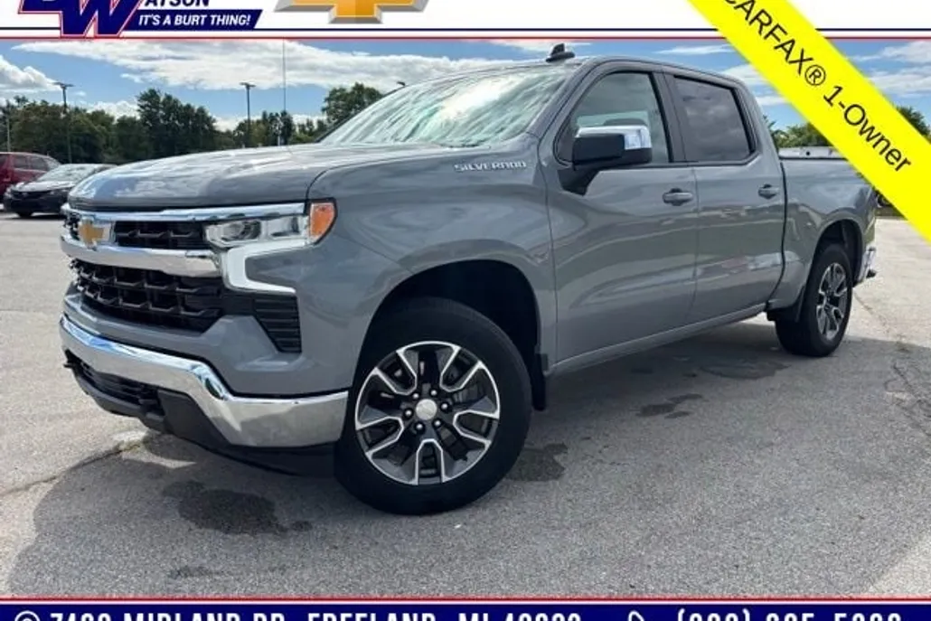 2024 Chevrolet Silverado 1500 LT photo 1