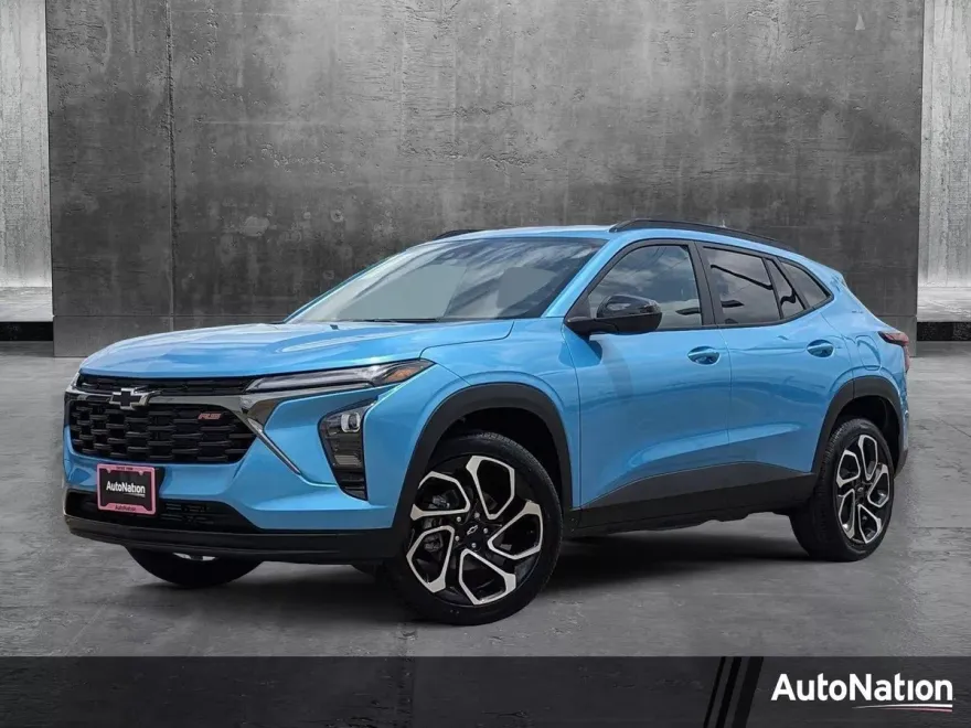 2025 Chevrolet Trax photo 1