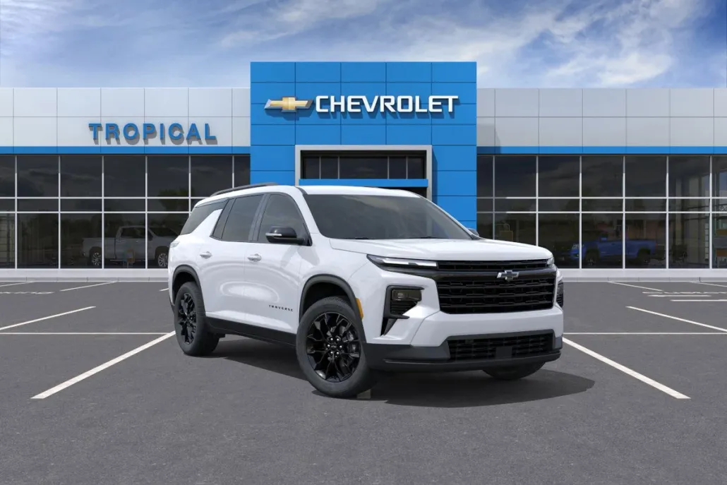 2026 Chevrolet Traverse photo 1