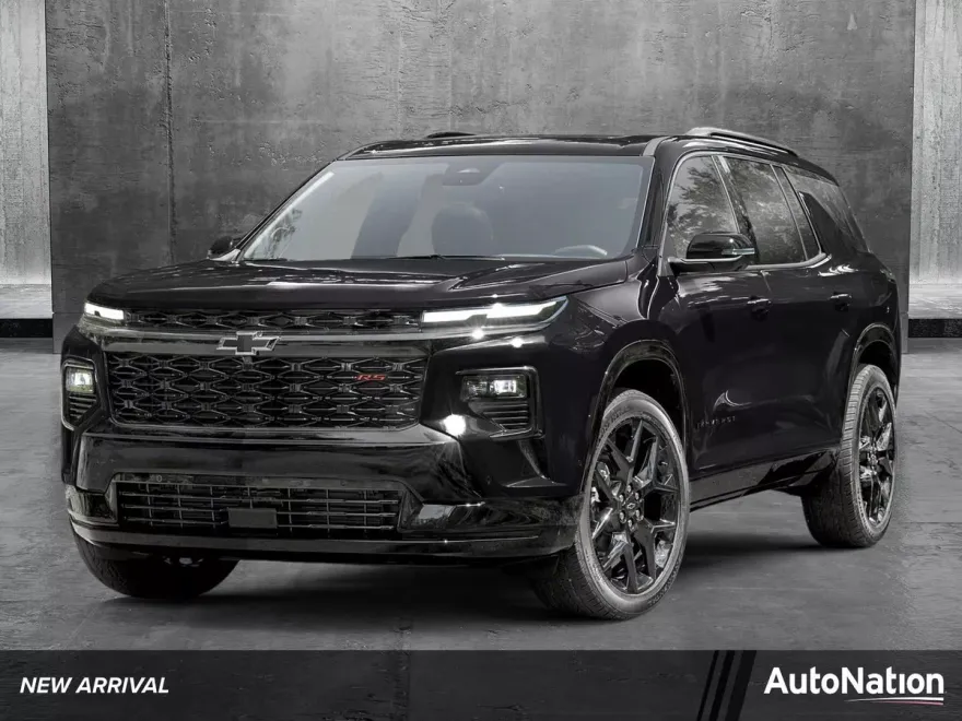 2025 Chevrolet Traverse photo 1