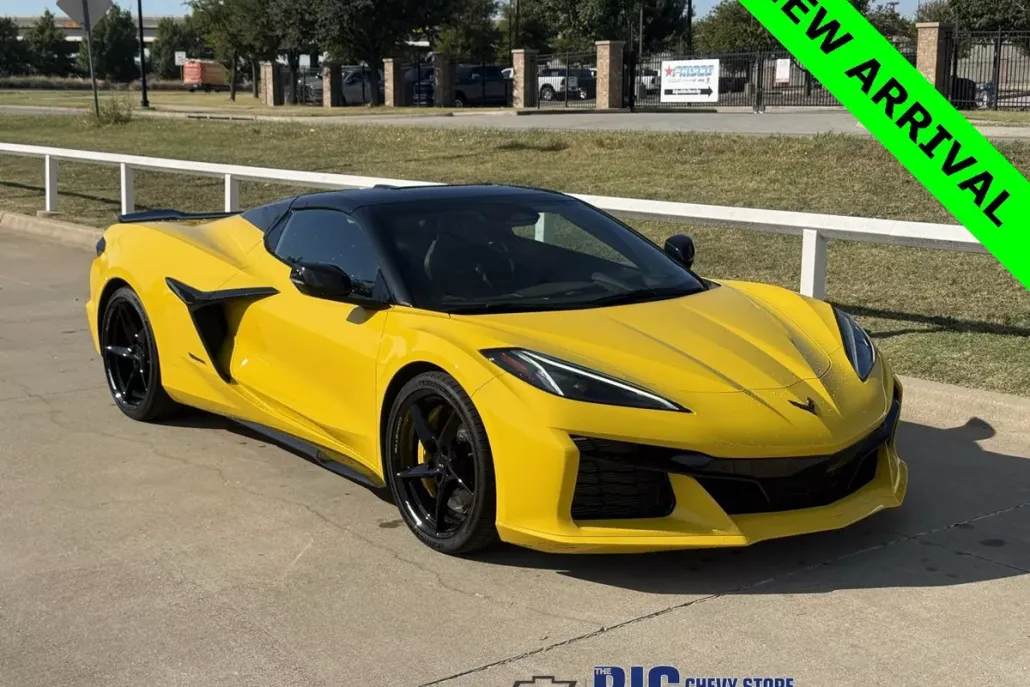 2025 Chevrolet Corvette E-Ray 2LZ photo 1