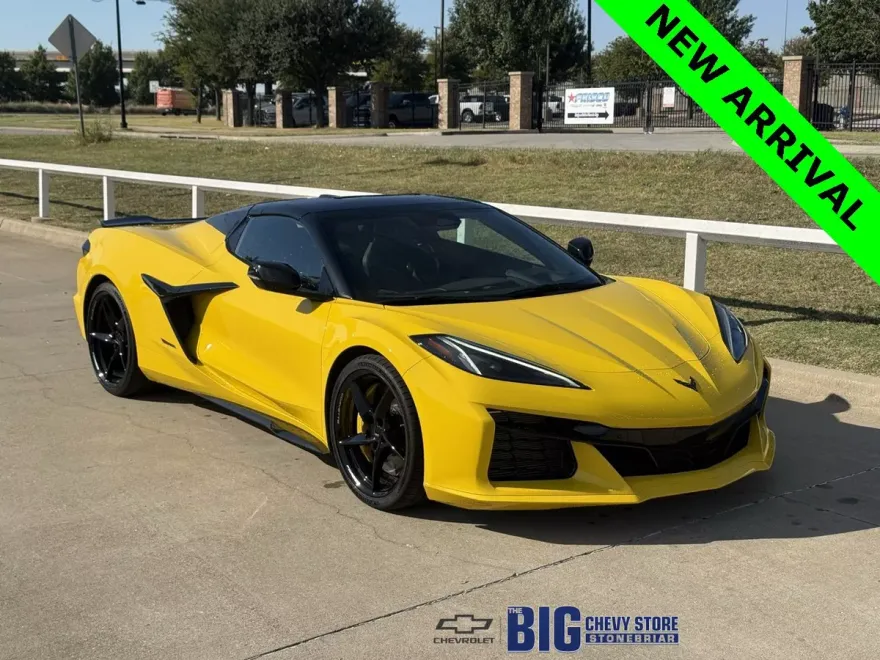 2025 Chevrolet Corvette E-Ray 2LZ photo 1