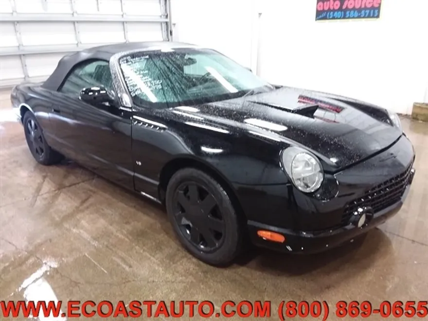 2003 Ford Thunderbird Deluxe photo 1