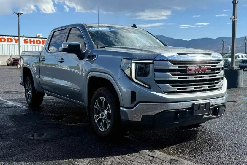 2024 Gmc Sierra 1500 SLE photo 1