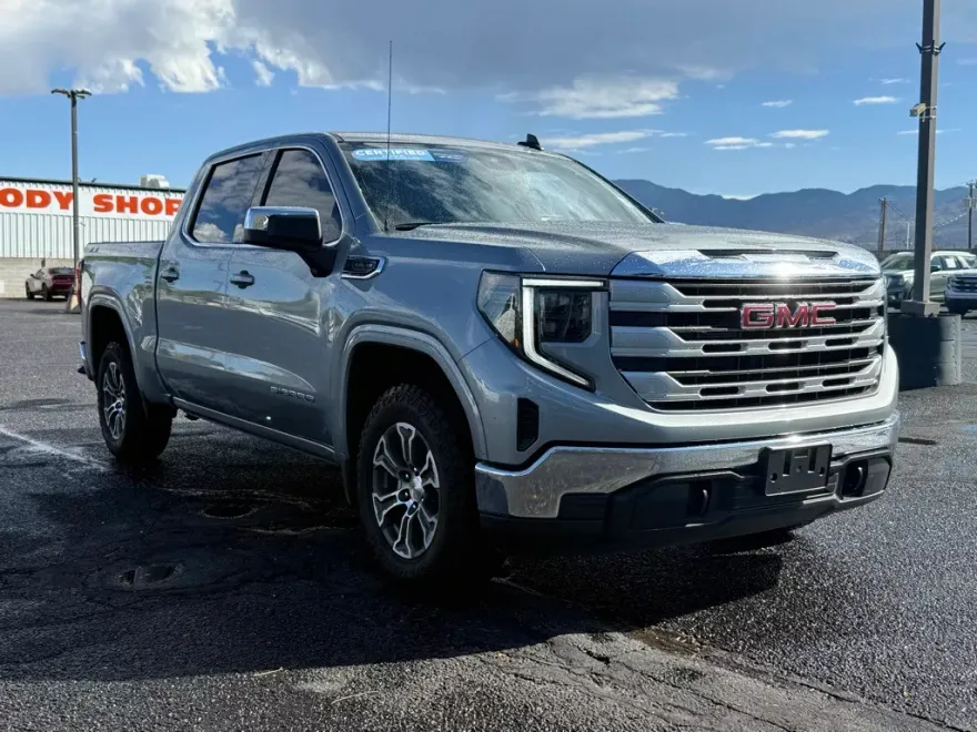 2024 Gmc Sierra 1500 SLE photo 1