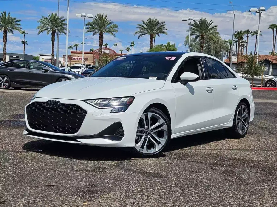 2025 Audi A3 Premium Plus 40 TFSI Quattro photo 1