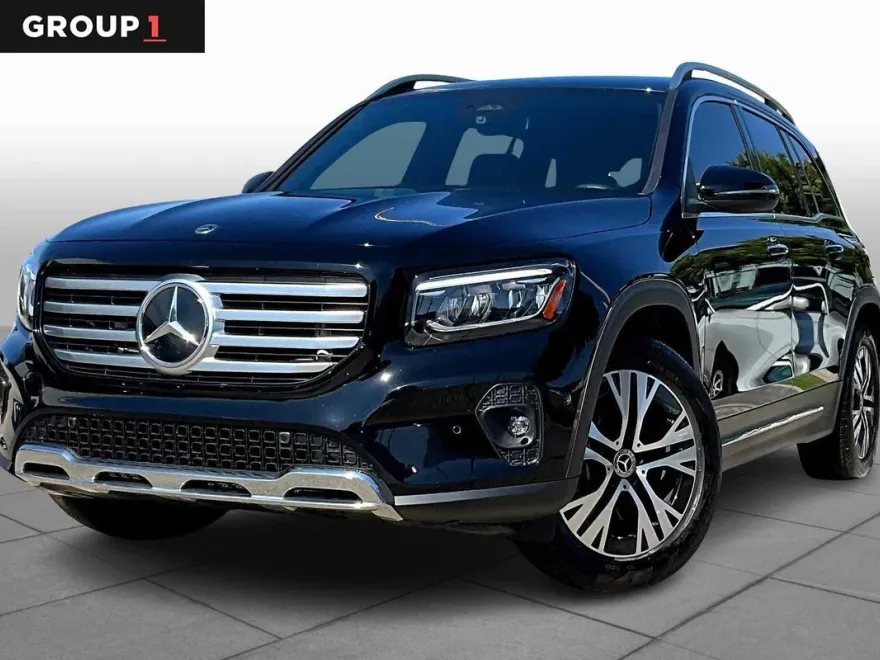 2024 Mercedes Benz GLB 250 photo 1