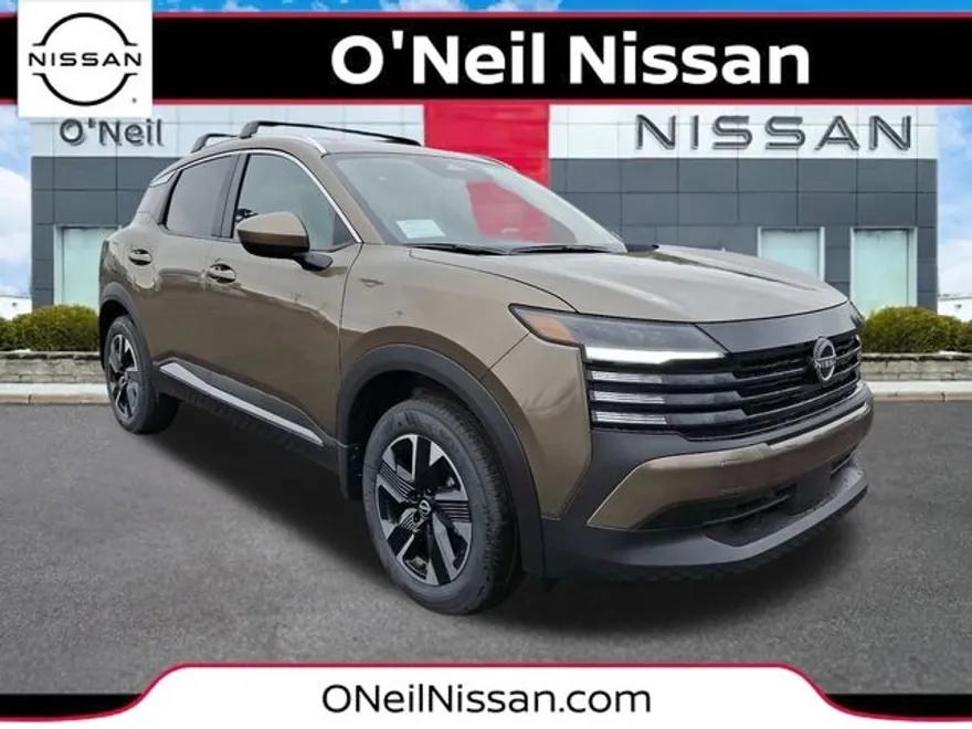 2025 Nissan Kicks SV photo 1