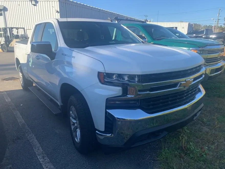2019 Chevrolet Silverado 1500 LT photo 1