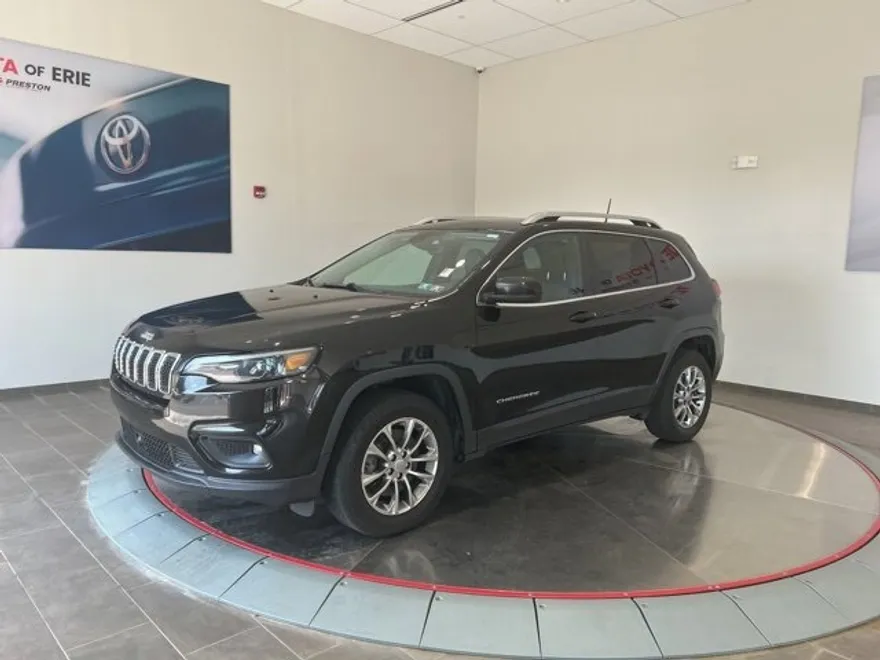 2020 Jeep Cherokee Lux photo 1