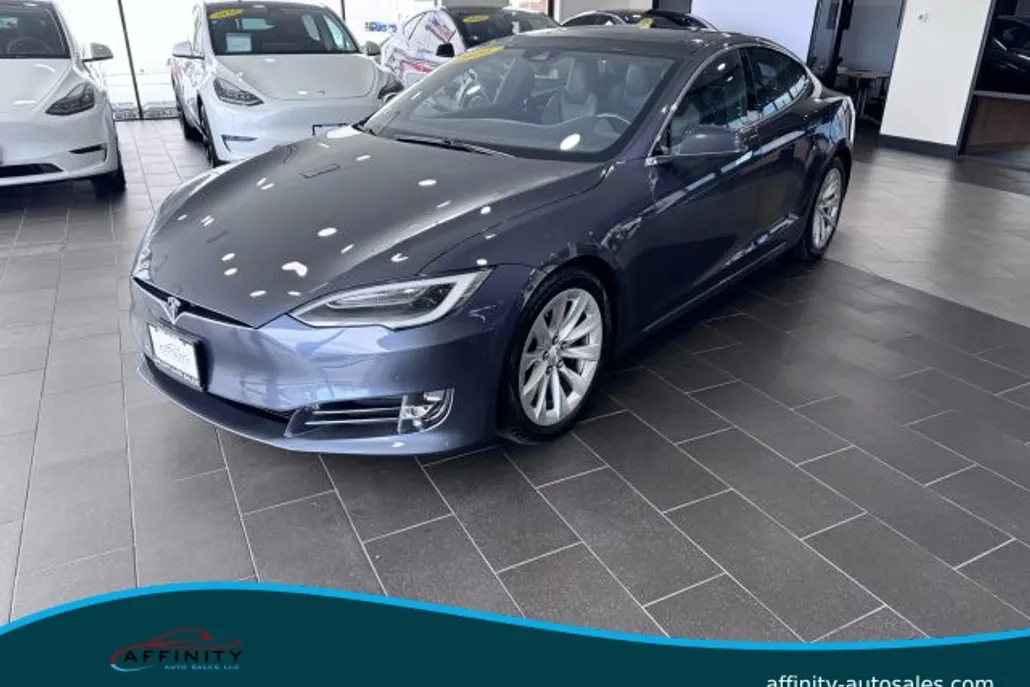 2016 Tesla Model S 75D photo 1