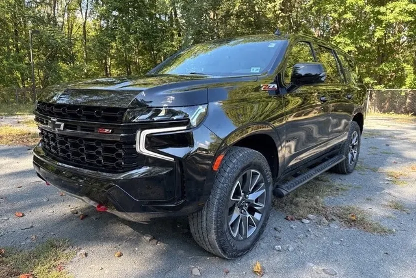 2024 Chevrolet Tahoe Z71 photo 1