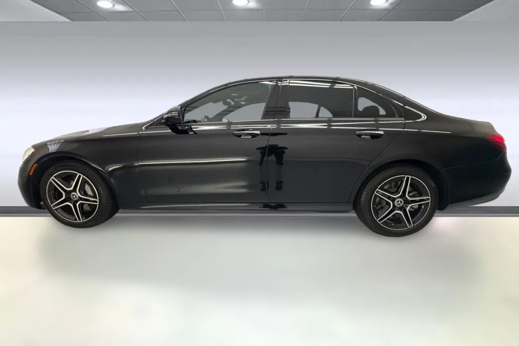 2023 Mercedes Benz E 450 Sedan photo 1