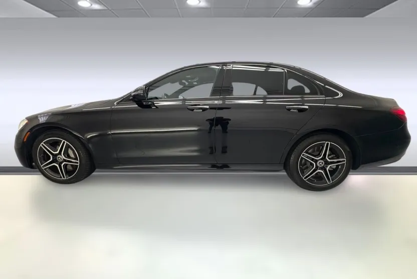2023 Mercedes Benz E 450 Sedan photo 1