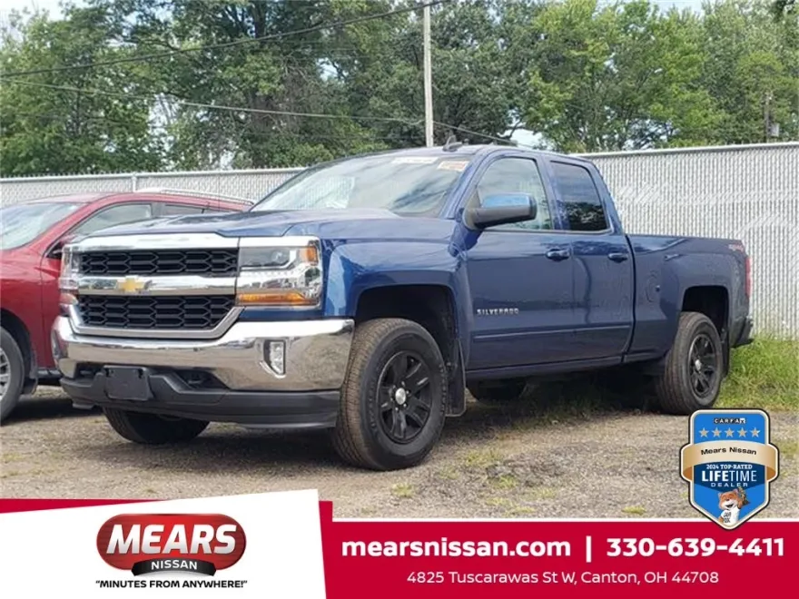 2017 Chevrolet Silverado 1500 LT photo 1