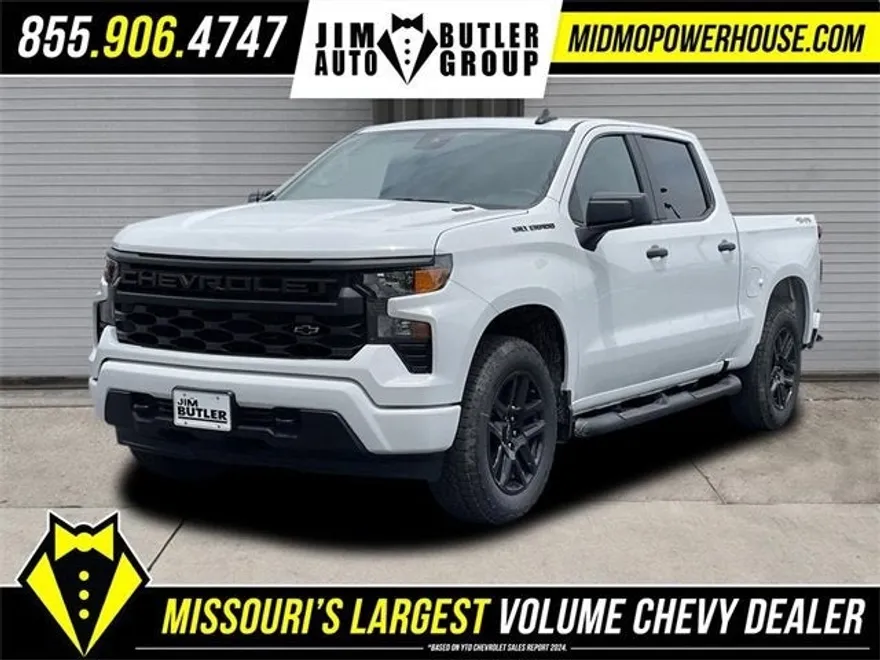 2025 Chevrolet Silverado 1500 Custom photo 1