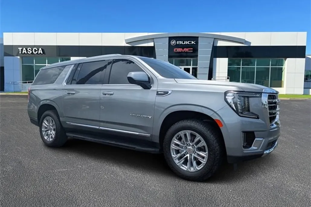 2023 Gmc Yukon XL SLT photo 1