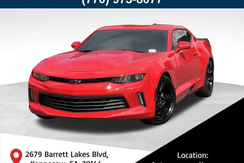 2018 Chevrolet Camaro 1LT photo 1