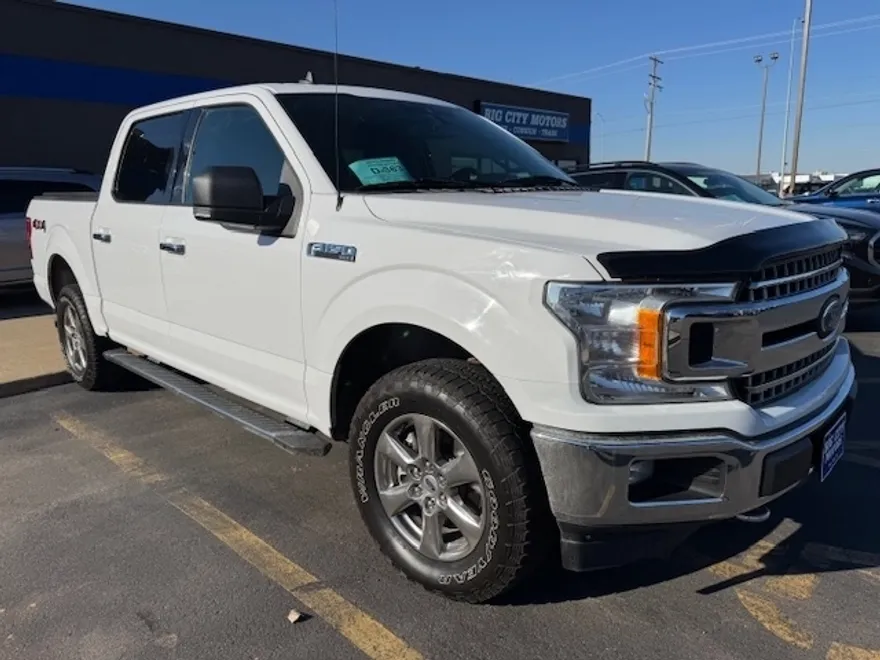 2019 Ford F-150 XLT photo 1