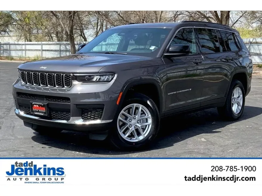 2025 Jeep Grand Cherokee Laredo X photo 1