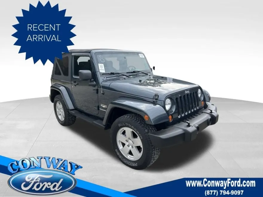 2007 Jeep Wrangler Sahara photo 1