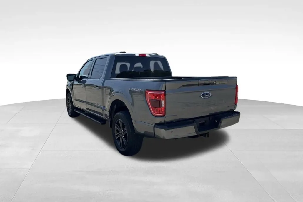 2022 Ford F-150 XLT photo 1