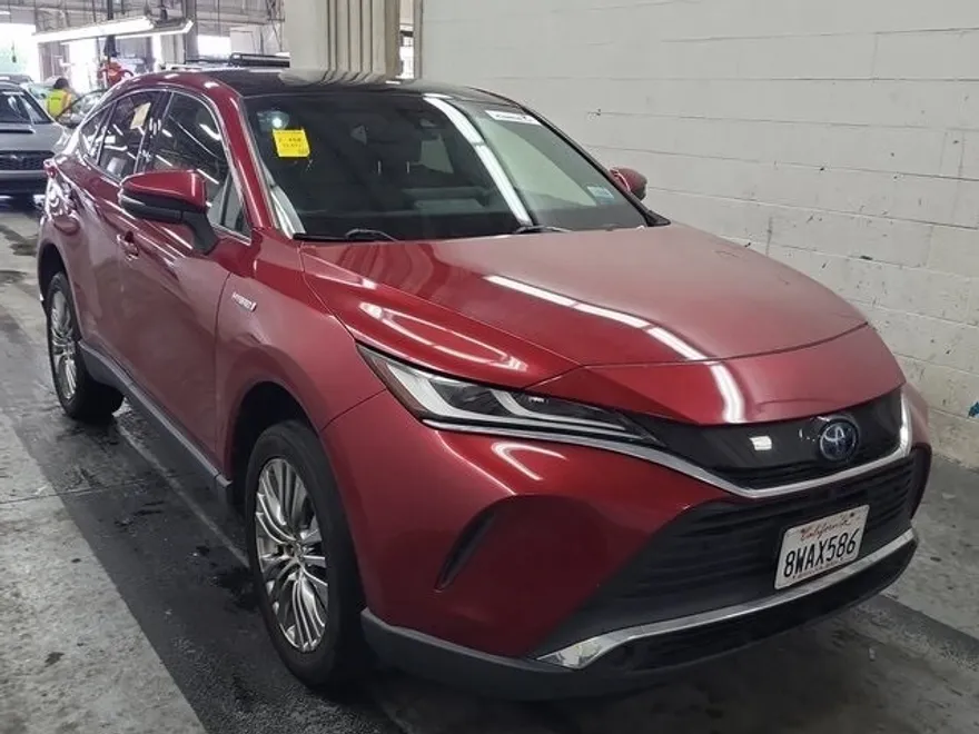 2021 Toyota Venza Limited photo 1