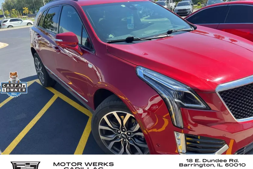 2021 Cadillac XT5 Sport photo 1