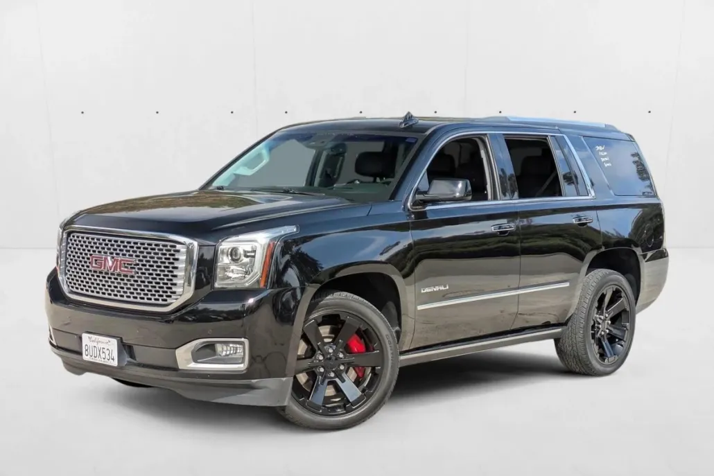 2017 Gmc Yukon Denali photo 1