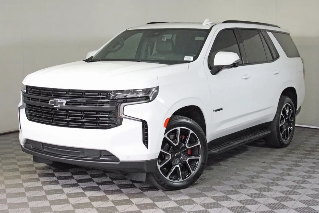 2023 Chevrolet Tahoe RST photo 1