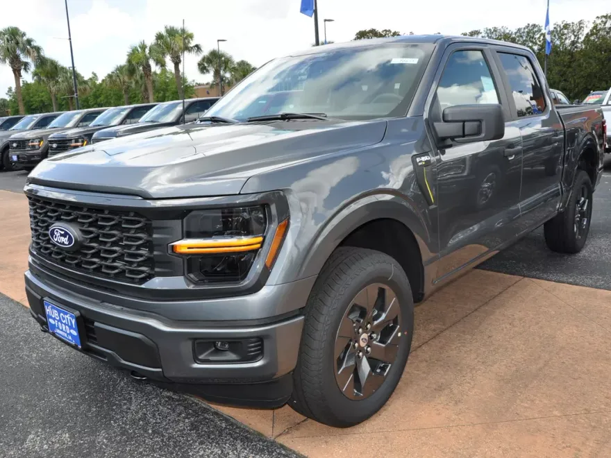 2025 Ford F-150 STX photo 1