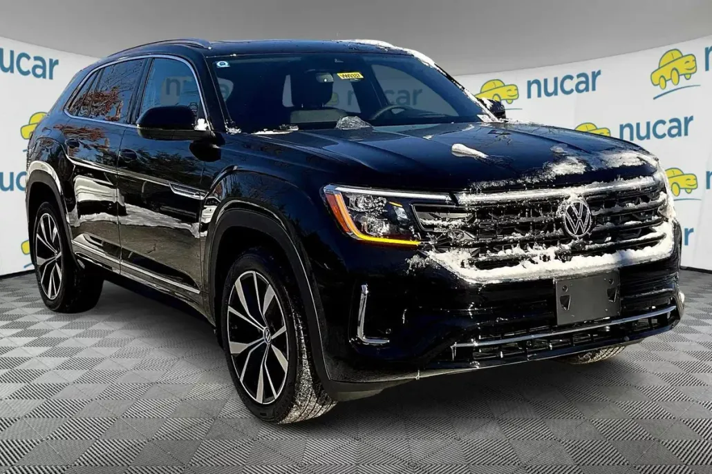 2025 Volkswagen Atlas Cross Sport SEL Premium R-Line photo 1