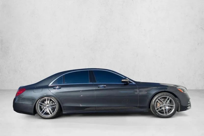 2018 Mercedes Benz S 560 photo 1