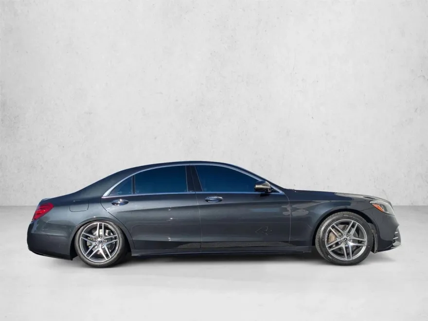 2018 Mercedes Benz S 560 photo 1