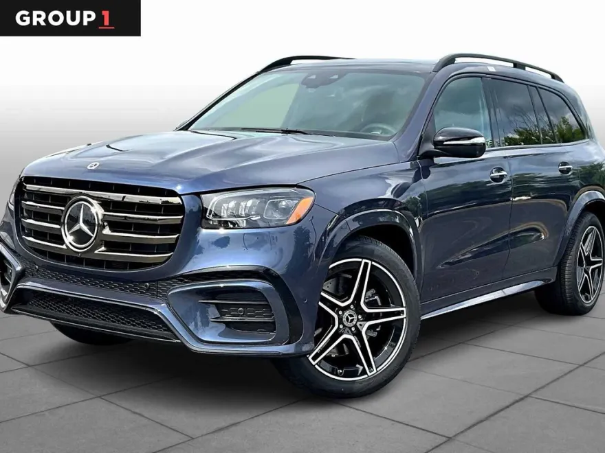 2025 Mercedes Benz GLS 450 4MATIC photo 1