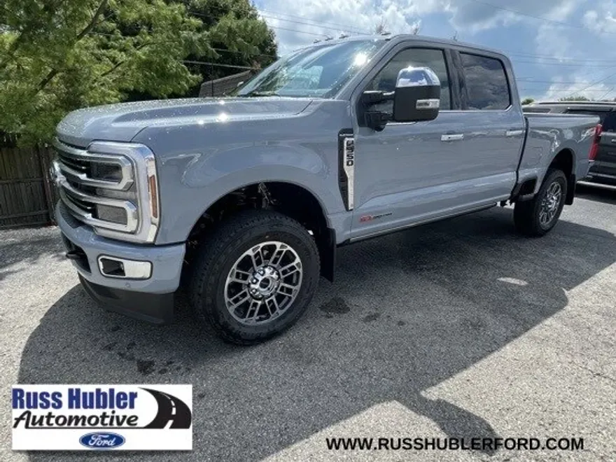 2025 Ford F-350 Platinum photo 1