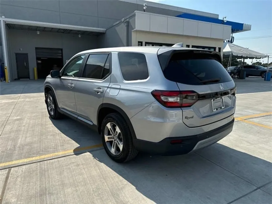 2025 Honda Pilot EX-L photo 1