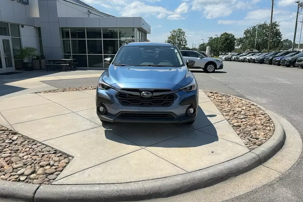 2024 Subaru Crosstrek Premium photo 1