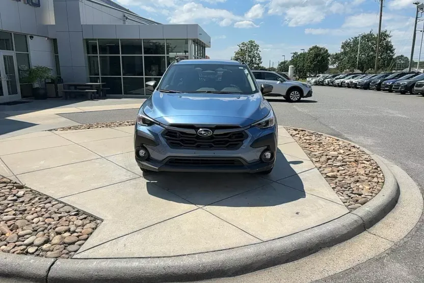2024 Subaru Crosstrek Premium photo 1
