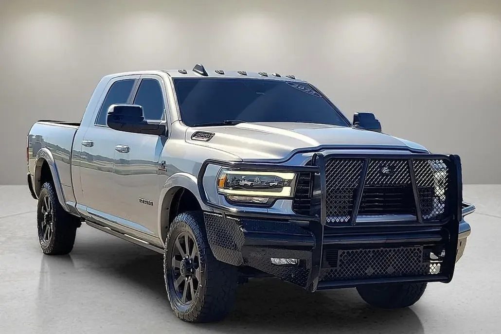 2022 Ram 2500 Laramie photo 1