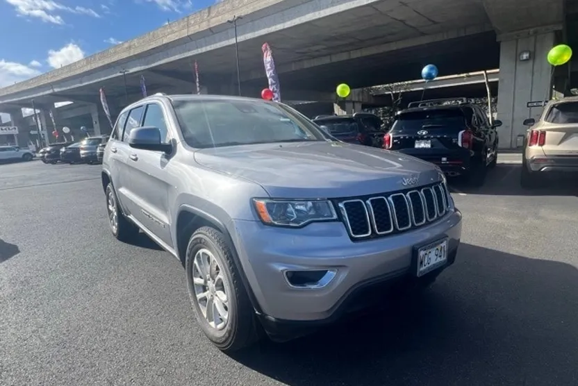 2021 Jeep Grand Cherokee Laredo E photo 1