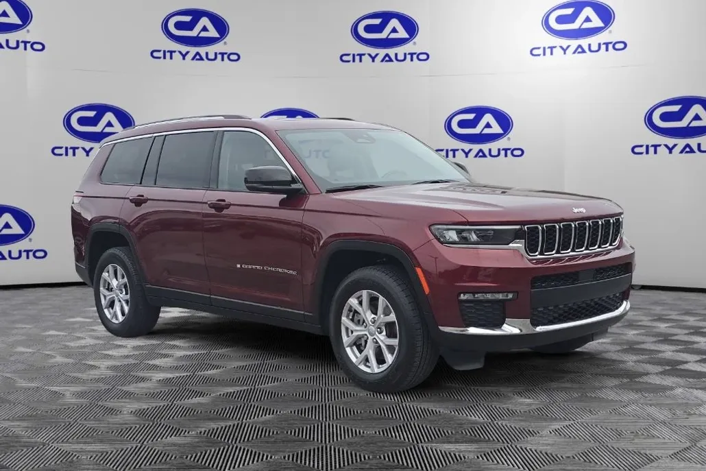 2022 Jeep Grand Cherokee Limited photo 1