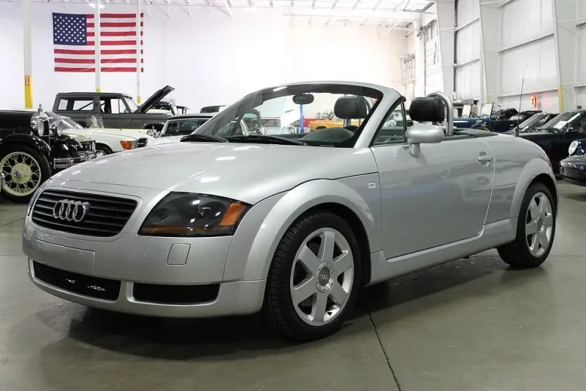 2001 Audi TT Roadster photo 1