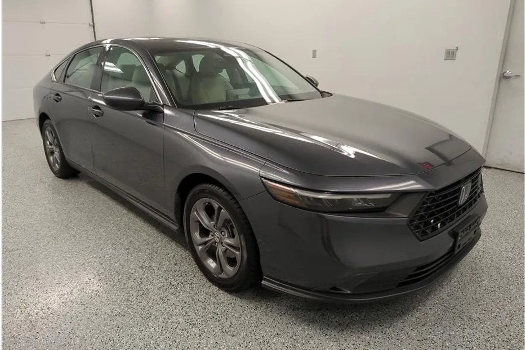 2024 Honda Accord EX photo 1