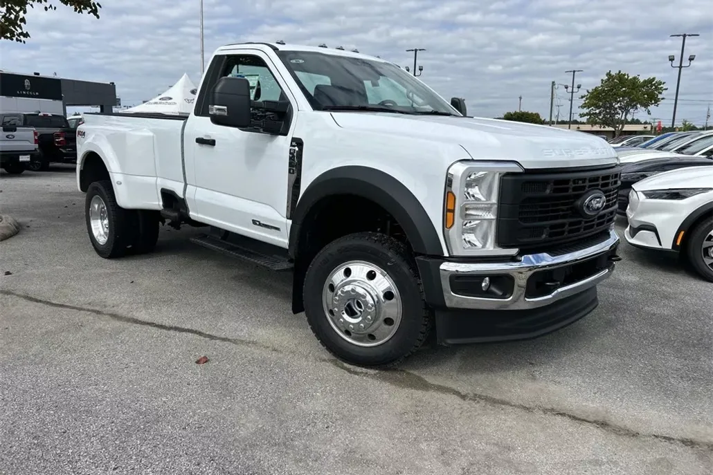 2026 Ford F-450 XL photo 1