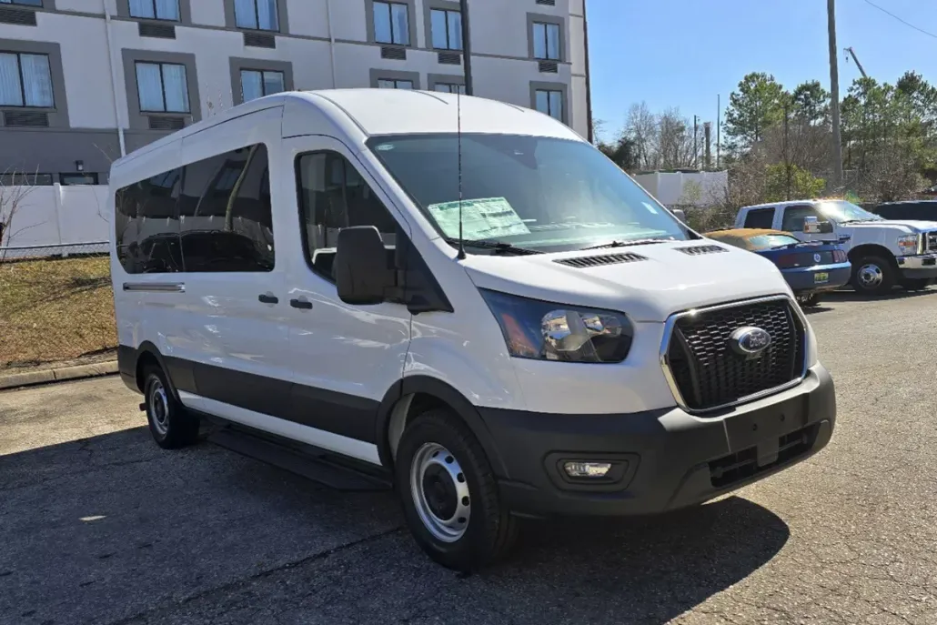 2024 Ford Transit Passenger XL photo 1