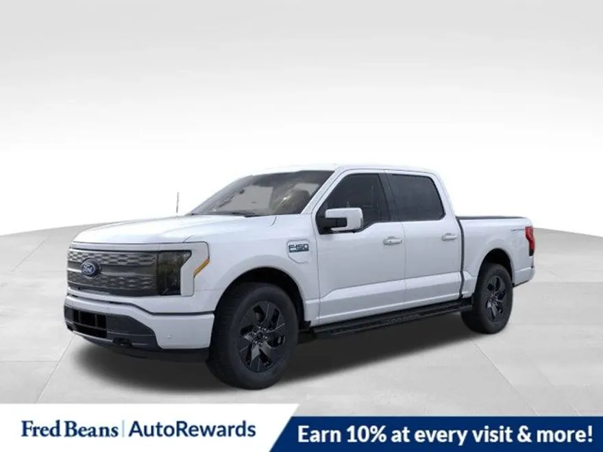 2025 Ford F-150 Lightning Lariat photo 1